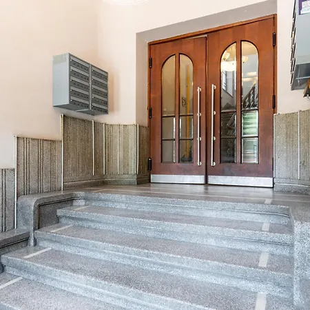 Old Town Chic With Mezzanine By Bookinghost * Kraków