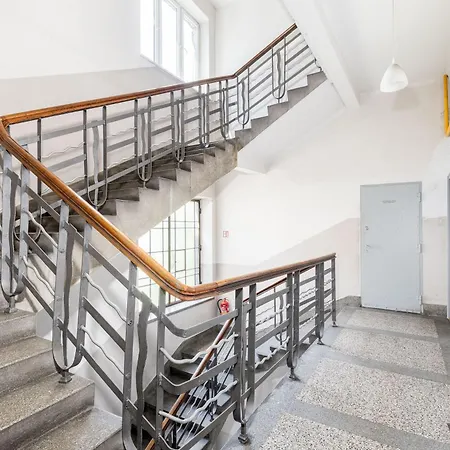 Old Town Chic With Mezzanine By Bookinghost Apartman