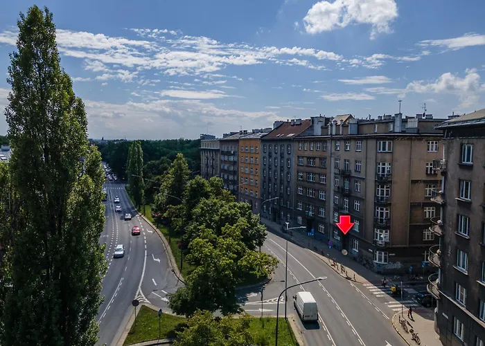דירה Old Town Chic With Mezzanine By Bookinghost *