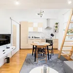 Apartman Old Town Chic With Mezzanine By Bookinghost *